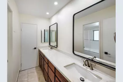  5687 Menorca Dr, San Diego, CA 92124 - Photo 22