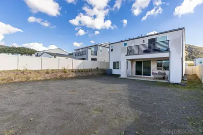  316 Canter Court, Fallbrook, CA 92028 - Photo 38