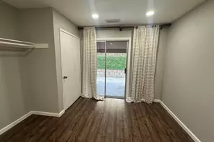 3142 Midway Dr, San Diego, CA 92110 - Photo 8