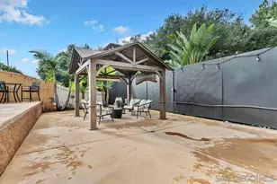 2167 Sunset Dr, Escondido, CA 92025 - Photo 32