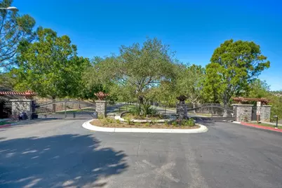  10055 Winecrest Rd, San Diego, CA 92127 - Photo 34