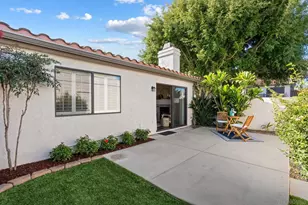 6922 Pear Tree Dr, Carlsbad, CA 92011 - Photo 6