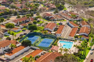 6922 Pear Tree Dr, Carlsbad, CA 92011 - Photo 32