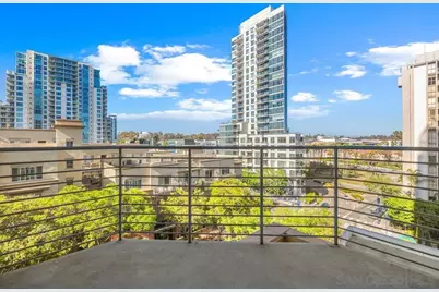  801 Ash St #402, San Diego, CA 92101 - Photo 2