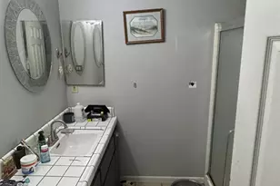 3642 W Redlands Ave, Fresno, CA 93722 - Photo 20