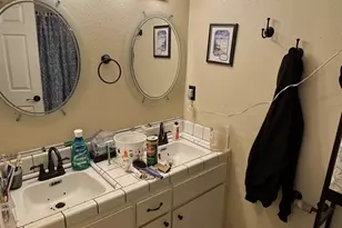 3642 W Redlands Ave, Fresno, CA 93722 - Photo 12