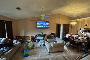 3642 W Redlands Ave, Fresno, CA 93722 - Photo 4