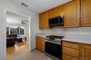 6496 Cleo St, San Diego, CA 92115 - Photo 10