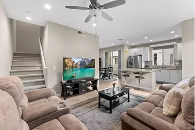  2532 S Escondido Blvd #204, Escondido, CA 92025 - Photo 2