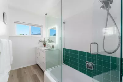  7850 Roseland Dr, La Jolla, CA 92037 - Photo 22