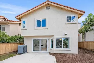 10734 Chinon Cir, San Diego, CA 92126 - Photo 4