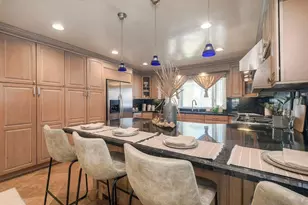 2372 Worden St, San Diego, CA 92107 - Photo 8