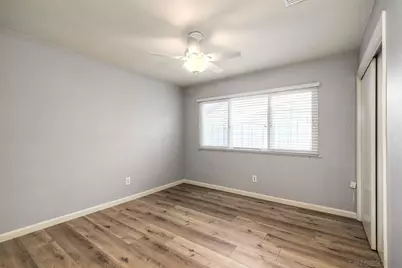  2372 Worden St, San Diego, CA 92107 - Photo 18