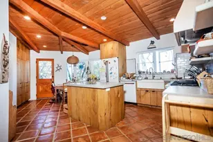 255 Hillside Pl, El Cajon, CA 92021 - Photo 2