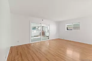 11518 205th St, Lakewood, CA 90715 - Photo 4