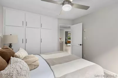  8040 Girard Ave #2, La Jolla, CA 92037 - Photo 22