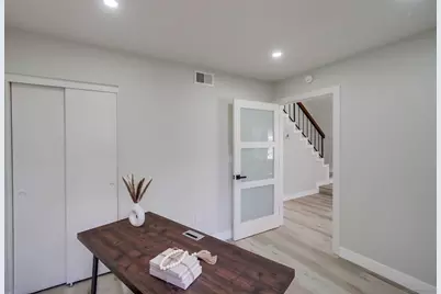  10690 Esmeraldas Drive, San Diego, CA 92124 - Photo 18