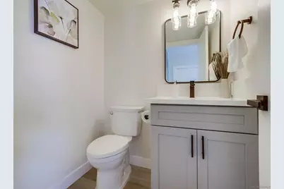  10690 Esmeraldas Drive, San Diego, CA 92124 - Photo 8