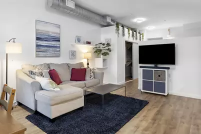  889 Date St. #214, San Diego, CA 92101 - Photo 4