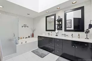 1618 Caminito Solidago, La Jolla, CA 92037 - Photo 24