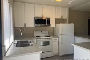 7838 Cowles Mountain Ct, San Diego, CA 92119 - Photo 4