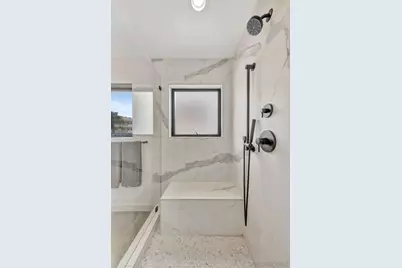  807 Seacoast Dr, Imperial Beach, CA 91932 - Photo 18