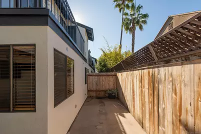 1819 Hornblend St #1, San Diego, CA 92109 - Photo 20