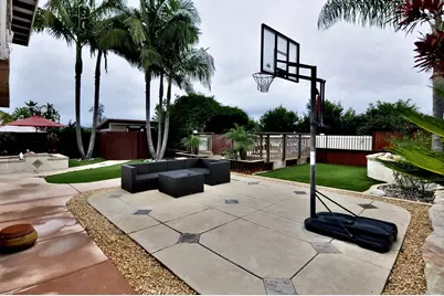  1400 Darwin Dr, Oceanside, CA 92056 - Photo 36