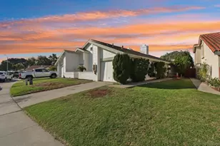 816 Caminito Azul, Carlsbad, CA 92011 - Photo 1