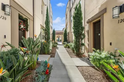  543 W Foothill Blvd #120, Glendora, CA 91741 - Photo 32