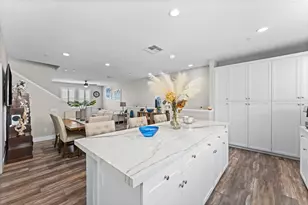 543 W Foothill Blvd, Glendora, CA 91741 - Photo 6