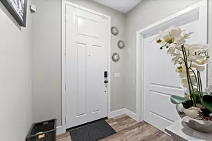 543 W Foothill Blvd, Glendora, CA 91741 - Photo 30