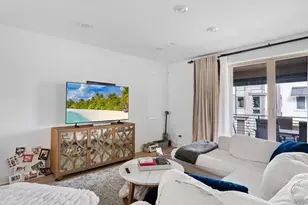 15681 Rennyson Way, San Diego, CA 92127 - Photo 2