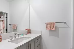 15681 Rennyson Way, San Diego, CA 92127 - Photo 24