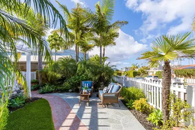  383 Westbourne St., San Diego, CA 92037 - Photo 2