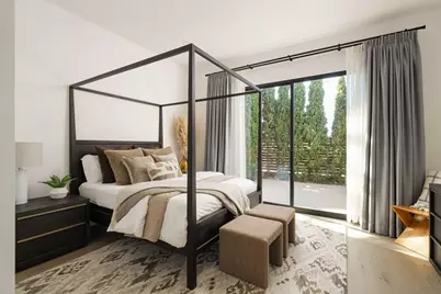  8751 Glenwick Ln, La Jolla, CA 92037 - Photo 28