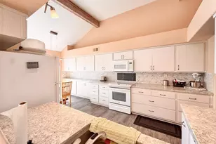 8585 Via Mallorca, La Jolla, CA 92037 - Photo 6