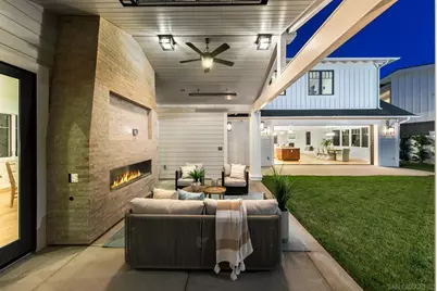  910 Balboa Ave, Coronado, CA 92118 - Photo 12