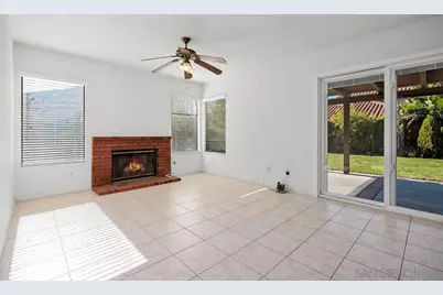  5070 Chalet Dr, Oceanside, CA 92057 - Photo 10