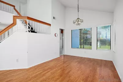  5070 Chalet Dr, Oceanside, CA 92057 - Photo 6