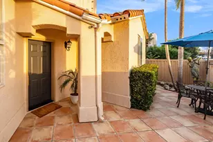 7355 Fay Ave, La Jolla, CA 92037 - Photo 2