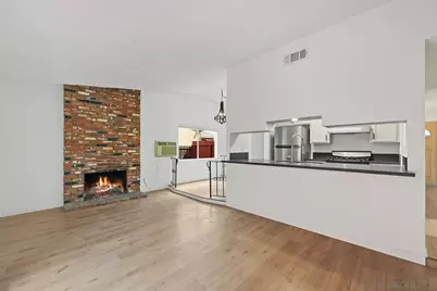  2050 Oak Hill Dr, Escondido, CA 92027 - Photo 10