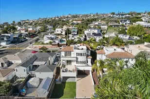 819 Van Nuys St, San Diego, CA 92109 - Photo 46