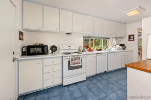 4875 Academy St, San Diego, CA 92109 - Photo 12