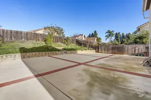 11637 Thomas Hayes Ln, San Diego, CA 92126 - Photo 42