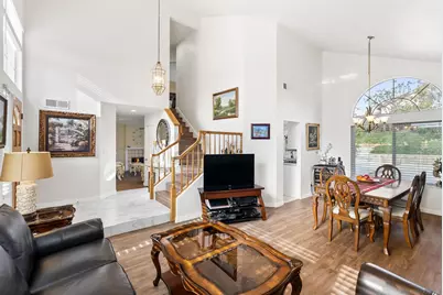  11637 Thomas Hayes Ln, San Diego, CA 92126 - Photo 10