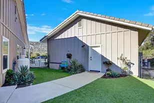 11611 Rancho Heights Rd, Pala, CA 92059 - Photo 34