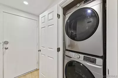  8362 Via Sonoma #c, La Jolla, CA 92037 - Photo 18