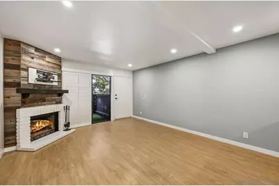  8362 Via Sonoma #c, La Jolla, CA 92037 - Photo 4