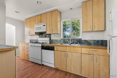  4270 S Tropico Dr, La Mesa, CA 91941 - Photo 16